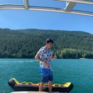 Meet your Posher, Obayda